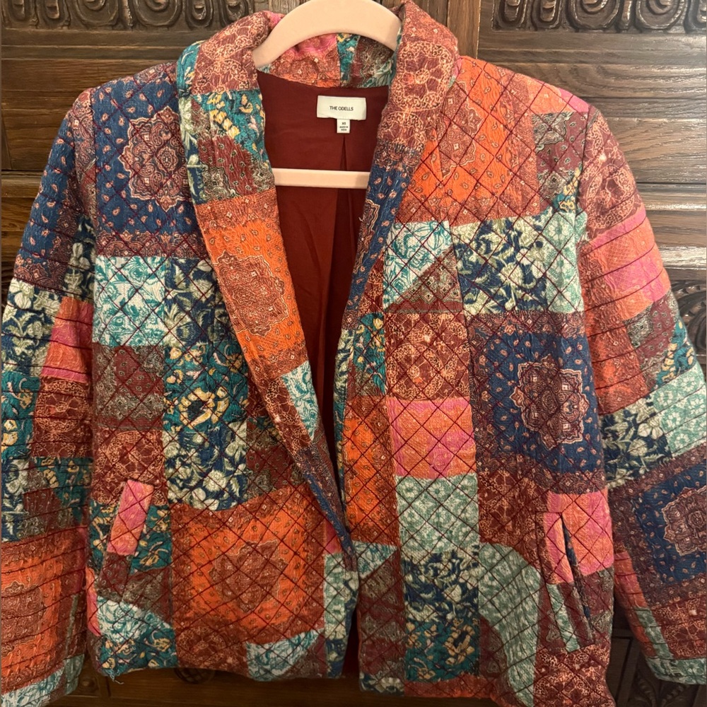 THE ODELLS BOHO JACKET SIZE XS WITH FLORAL PATCHWORK DESIGN